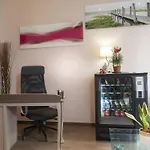 奥尔良苏里峰酒店 酒店 *