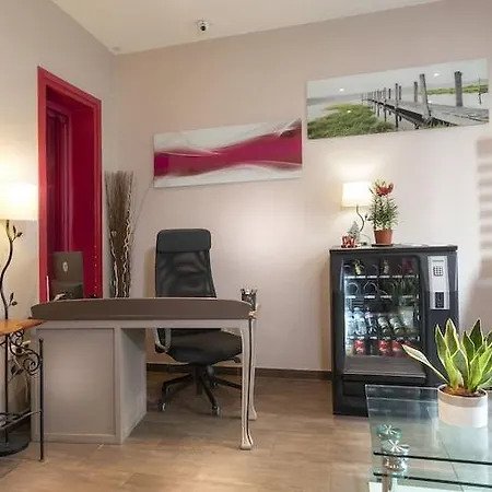 Hotel Montsouris Orleans *