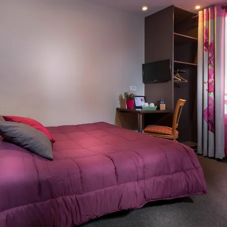 Maison Deschanel Paris Residence With Eiffel Tower View
