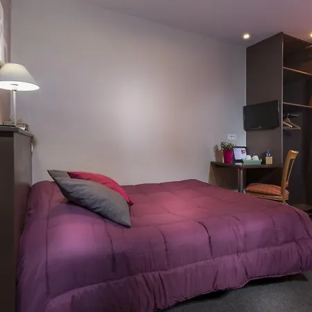 Hotel Montsouris Orléans *