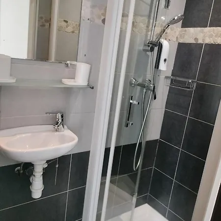 Hotel Montsouris Orléans Paris