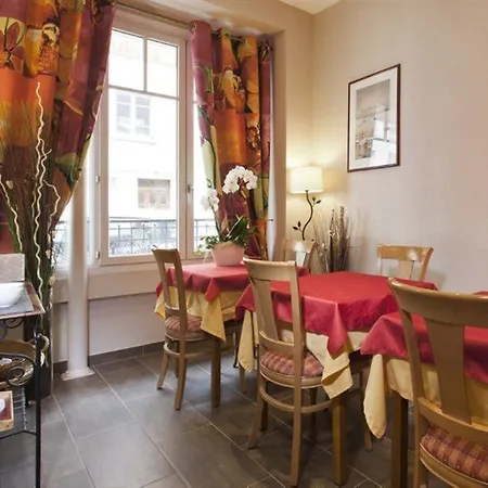 Hotel Montsouris Orleans